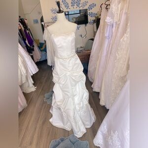 NWOT Mori Lee Wedding Dresss